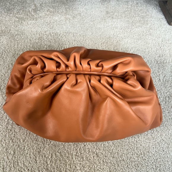 NEW Bottega Venetta Pouch, Size Small Clay Color - Picture 6 of 6